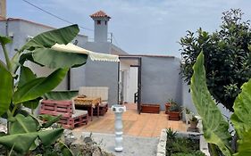 Casas Asomada